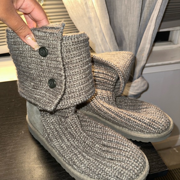 UGG Classic Cardy Knit Grey - Picture 4 of 5